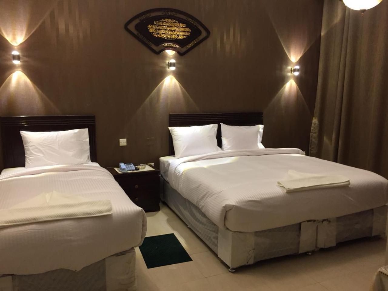 Taj Naif Hotel Dubaï Extérieur photo